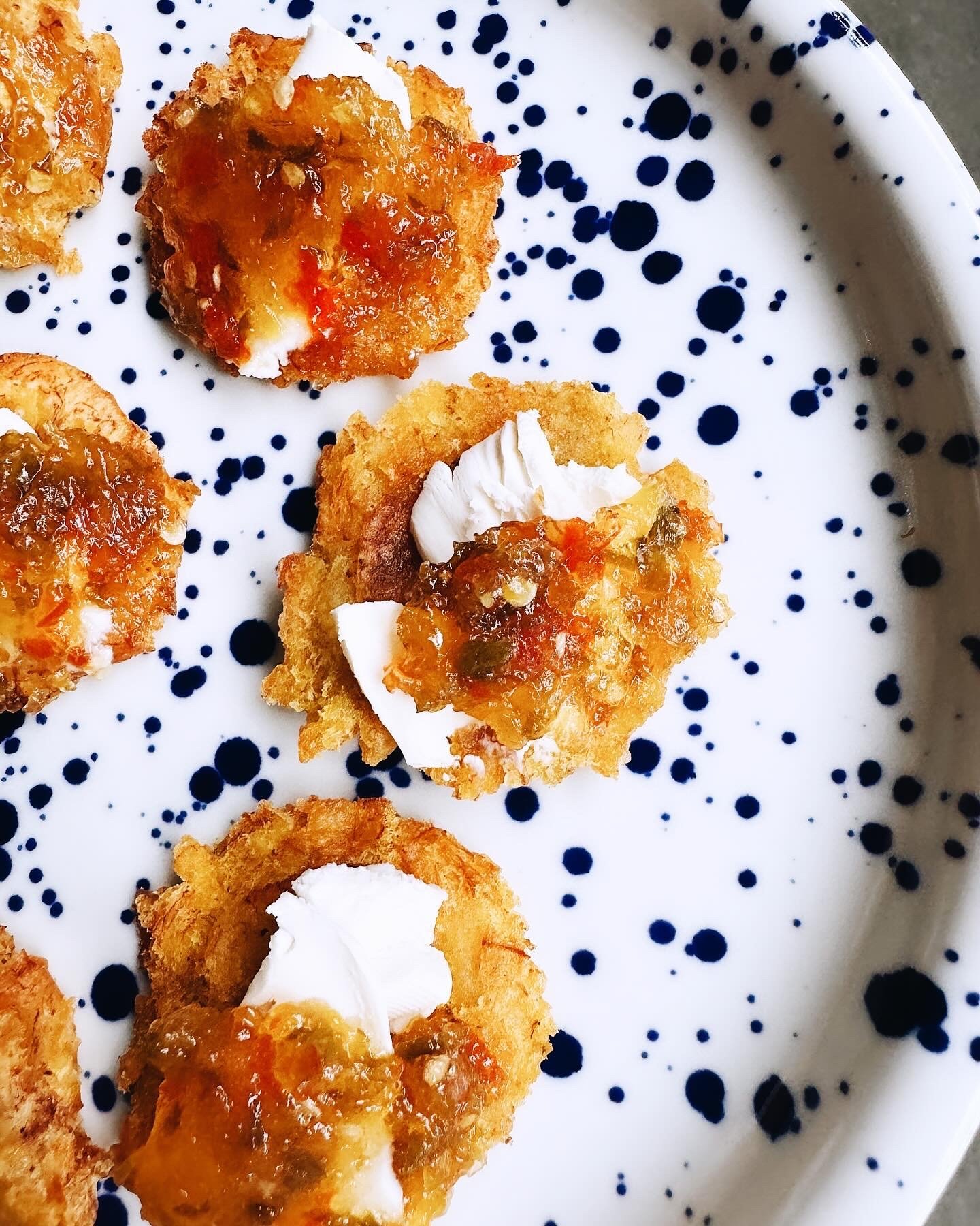 Garlic Tostones